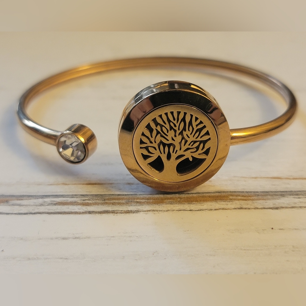 Tree of life | Oil Diffuser | Bracelet | EUC!